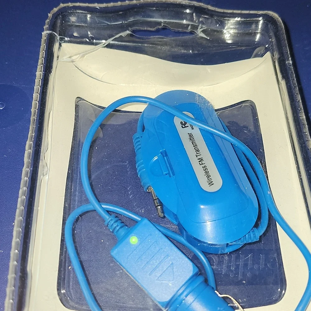 Wireless fm transmitter